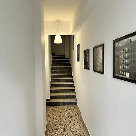 3br Riviera Alimos Appartement