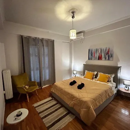 3br Riviera Alimos Appartement *